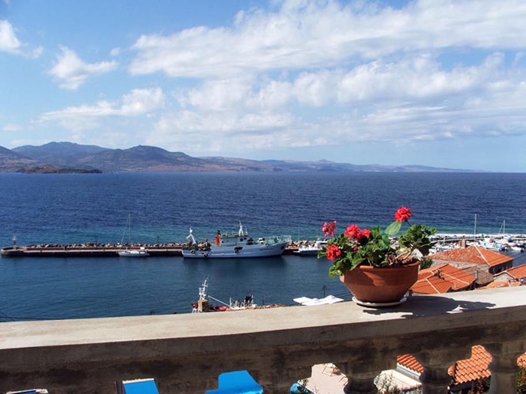 Villa V. Molova, Molyvos, Lesvos Mythimna Esterno foto